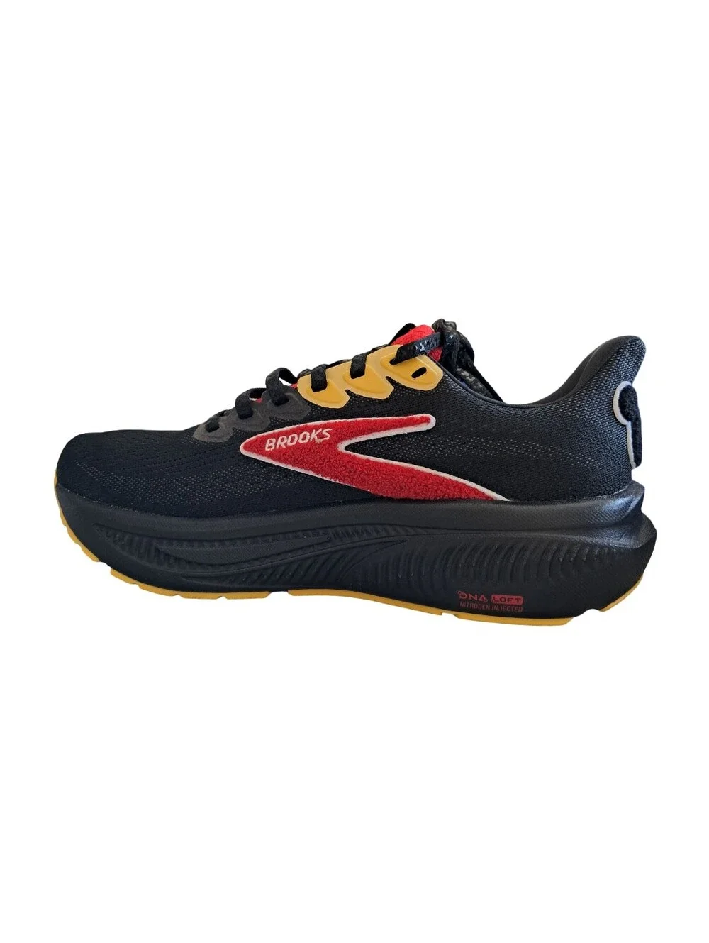 Brooks Ghost 17 run Disney Mickey Mouse Women's Size 8 or 9.5 Sneakers NEW
